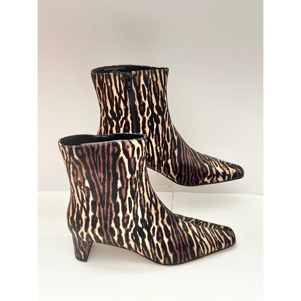 New Katy Perry The Wandering Bootie Liger Animal Multi Print Satin Size 11M/41